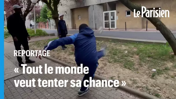 «C'est la fenêtre la plus connue d'Europe» : à Evry, viser cette lucarne avec un ballon de foot