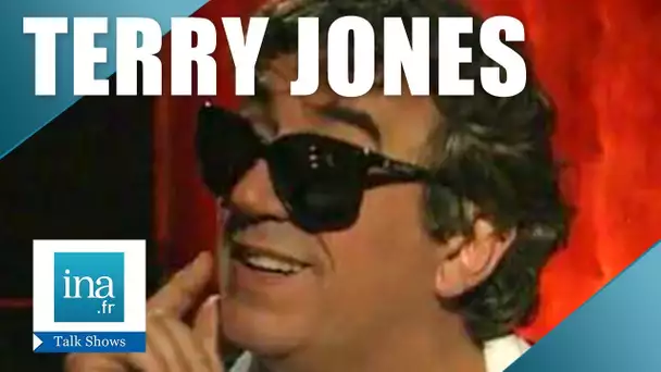 Terry Jones répond à Terry Jones (Part 2) - Archive INA