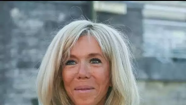 Brigitte Macron : La Première dame prend les devants face à la fake news transphobe...