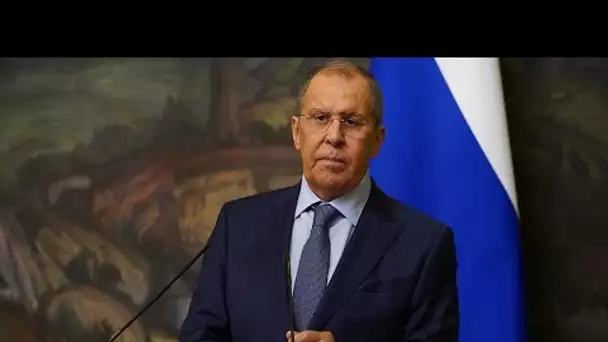 Le chef de la diplomatie russe préside une réunion sur les relations internationales des régions