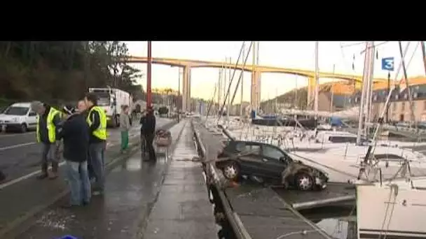 Port du Légué : une voiture glisse et s&#039;encastre contre des bateaux