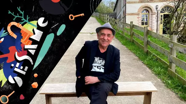 Sésame au Moulin du Liveau à Gorges : interview Denis Péan du groupe Lo'Jo...