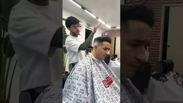 Crazy barber !! 😱😱 @Millimetro.haircut @lecoupeurbarbershop