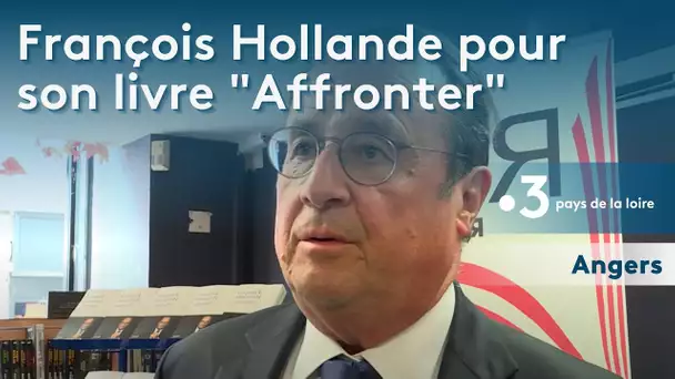 Angers : séance de dédicaces de François Hollande pour son livre "Affronter"