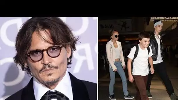 Johnny Depp en couple et heureux