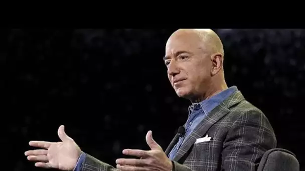 Jeff Bezos lâche les rênes d'Amazon