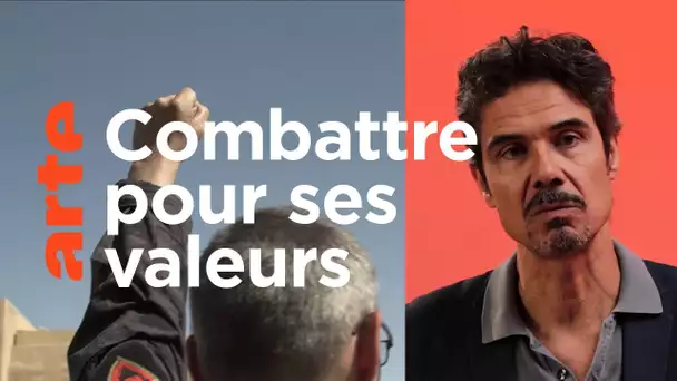 "Il n'y a pas d'autre solution. Il faut prendre les armes" | Interview | ARTE