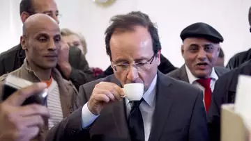 Pain au chocolat ou chocolatine ? Des lycéens saisissent François Hollande !