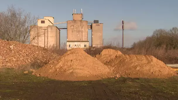 Dans l'Eure,  des dépôts de terre scandalisent les maires et les agriculteurs