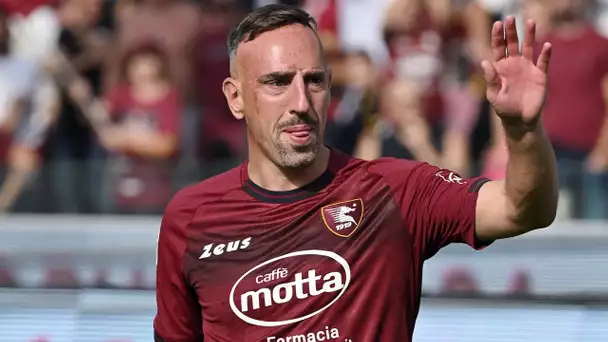😥 Franck Ribéry fait ses adieux au football et aux supporters de la Salernitana