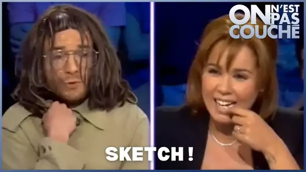 Sketch ! Chimène Badi face à un fan un peu particulier ! - On n'est pas couché 8 mai 2010