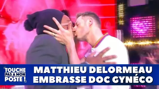 Matthieu Delormeau embrasse Doc Gynéco !