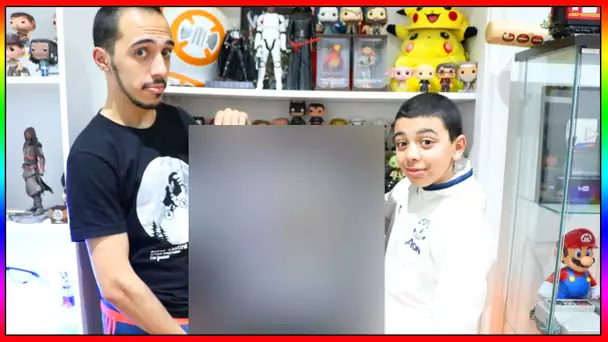 OMG J'AI REÇU LE COLIS LE PLUS OUF DE TOUTE MA VIE !