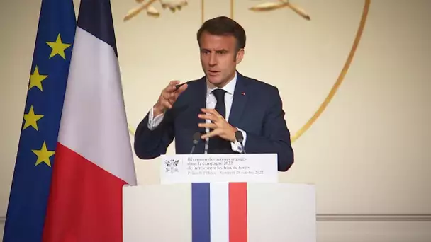 Incendies: Emmanuel Macron annonce la création d'une "météo de la forêt"