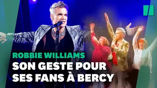 Robbie Williams fait monter sur la scène de Bercy des fans mal placées