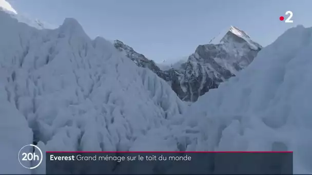 Everest : Grand ménage sur le toit du monde