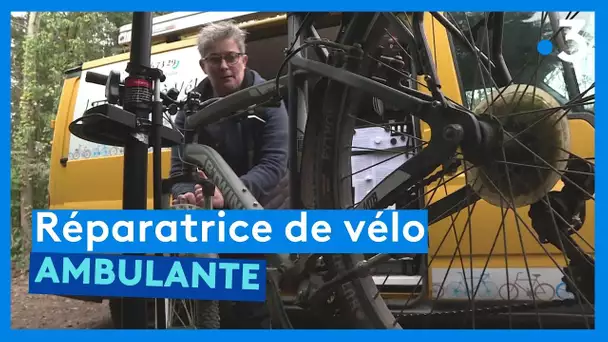 Sarthe : Céline, réparatrice de vélos ambulante