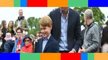 PHOTOS – Prince George copie conforme de son père  il adopte le même look que William