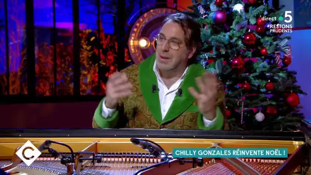 Chilly Gonzales, sa masterclass de Noël ! - C à Vous - 02/12/2020