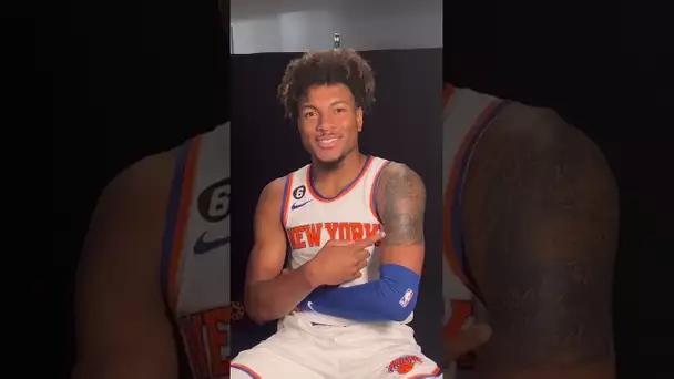 New York Knicks Go To Media Day Poses 🗽 | #Shorts