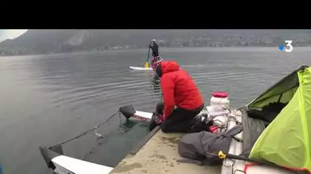 Théo Curin, nageur amputé des 4 membres, prépare la traversée du lac Titicaca au lac d'Annecy