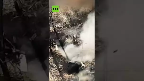 Les opérateurs de drone de pilotage en immersion du groupe de forces Vostok ont détruit des bastions
