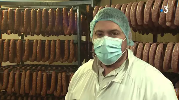 Les nitrites, présents dans la saucisse de Montbéliard, pourrait être interdits