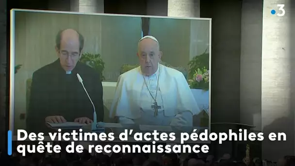 "Pardon au nom de l'Eglise", des victimes françaises de religieux pédophiles reçues par le Pape