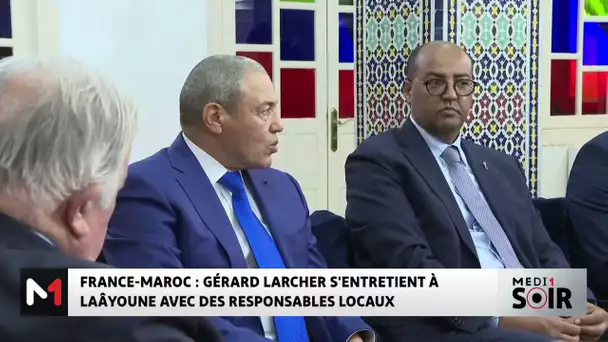Gérard Larcher s’entretient avec des responsables locaux à Laâyoune