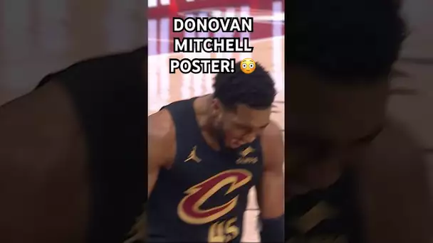 Donovan Mitchell finishes with authority over Kristaps Porzingis💪