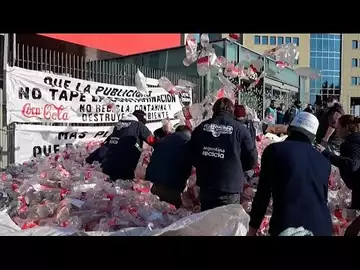 Recyclage des déchets : manifestation à Buenos Aires devant le siège de Coca-Cola