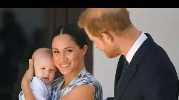 Meghan et Harry repérés avec Archie en train de sucer une sucette et d'agiter le drapeau américain l