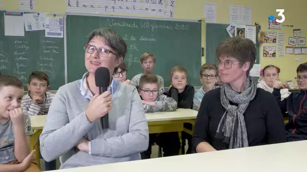 Elodie et Cécile nous présentent l'école Saint-Joseph de Conlie (Sarthe)