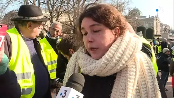 A Strasbourg, les gilets jaunes restent mobilisés