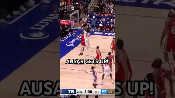 Ausar Thompson with the poster!