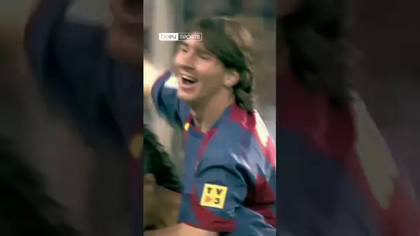 😍 Quand Ronaldinho offrait à Messi son 1er but en pro ! #shorts