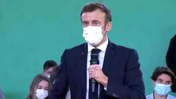 Université : Emmanuel Macron réfute son affirmation sur la fin de la gratuité !