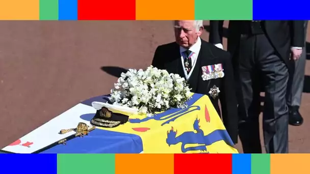 👑  Mort du prince Philip : ce coup de maître funèbre de son fils Charles lors de ses obsèques