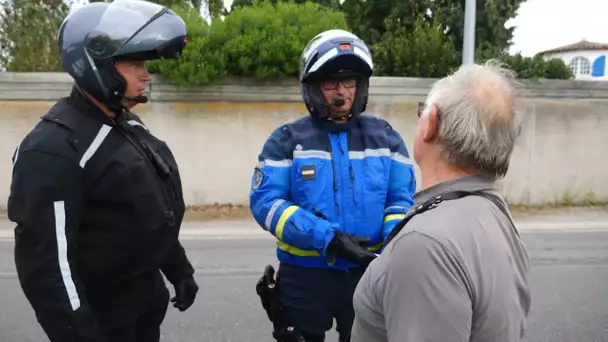 Ces policiers n'ont pas de coeur...