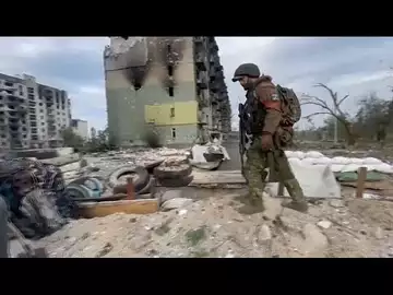 Des combats de rue : les forces russes affrontent les soldats ukrainiens dans Severodonetsk