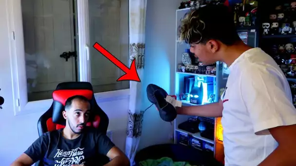 MOMO VEUT DÉCOUPER MA PAIRES DE YEEZY ! NALA A 2 DOIGTS DE LUI MORDRE LES CO**LLES