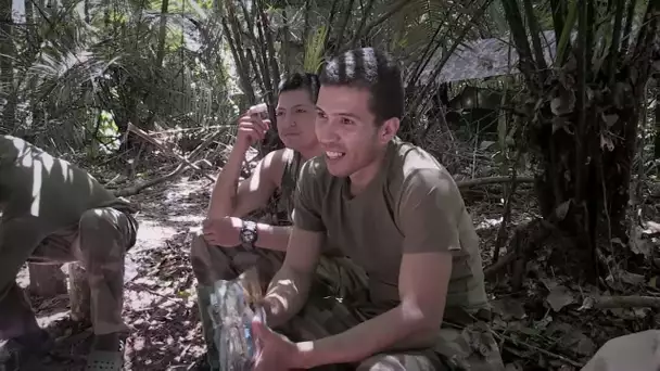 Bivouac de légionnaires en pleine jungle