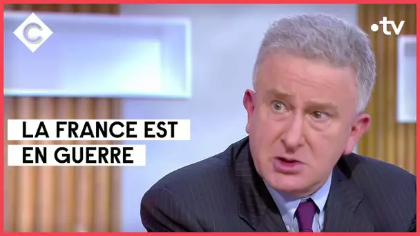 Guerre en Ukraine : quel scénario pour demain ?, avec Nicolas Tenzer - C à Vous - 24/02/2022