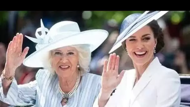 Kate recevra la "part du lion" des bijoux de Queen's, mais Camilla "obtiendra le premier choix"