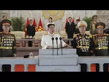 Corée du Nord : défilé militaire géant à Pyongyang