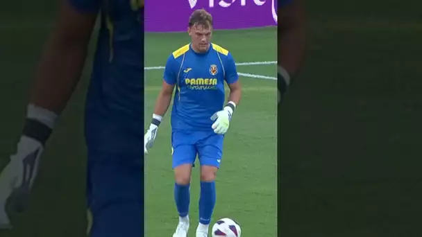 Goalkeepers can be dribblers too 🧤