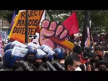 Après-scrutin tendu aux Philippines : manifestation à Manille