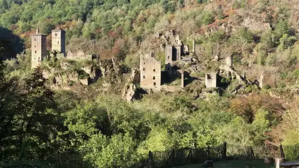 « Tous les chemins mènent à vous » à La cité médiévale de merle en Corrèze