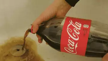 ¡Los sorprendentes usos de la Coca-Cola!