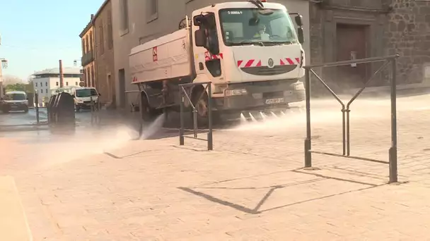 Coronavirus Hérault : opération nettoyage et désinfection dans les rues d'Agde